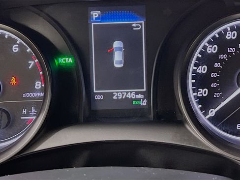 Used 2024 Toyota Camry SE FWD image 22