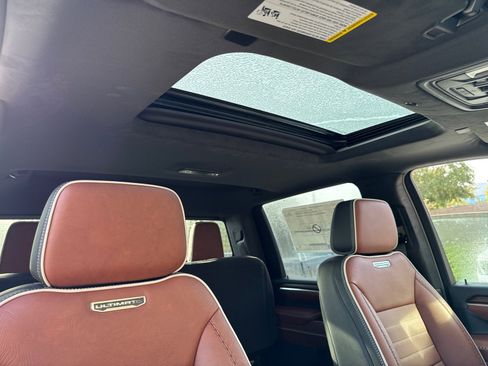 New 2026 GMC Sierra 3500 Denali Ultimate w/ LPO, Black Badging Package image 17