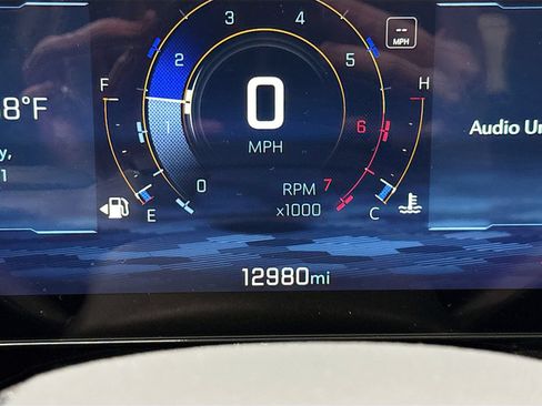 Used 2025 Chevrolet Equinox LT FWD image 14