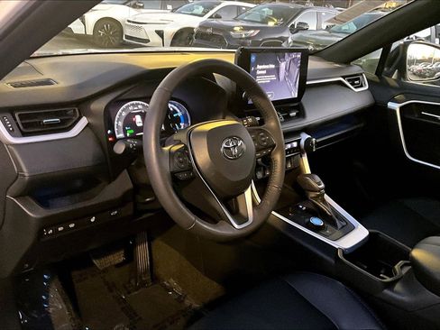 Used 2024 Toyota RAV4 XSE image 13