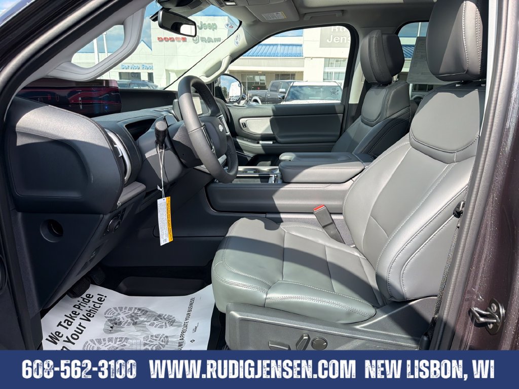 New 2027 Ford Expedition Active AWD/4WD image 9