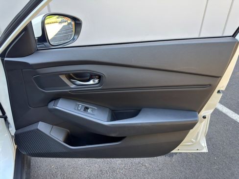 Used 2023 Honda Accord EX image 38