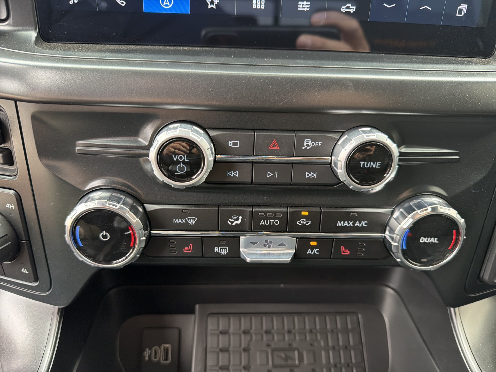 Certified 2025 Ford F150 Tremor w/ Bed Utility Package AWD/4WD image 8