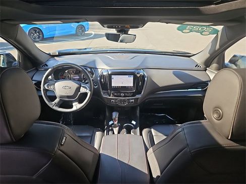 Certified 2023 Chevrolet Traverse RS image 21