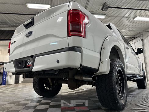 Used 2016 Ford F150 XLT w/ Equipment Group 302A Luxury AWD/4WD image 19