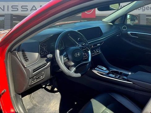 Used 2021 Hyundai Sonata Limited w/ Cargo Package FWD image 14