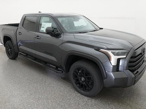 New 2026 Toyota Tundra Limited AWD/4WD image 37