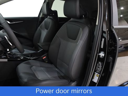 New 2025 Kia Niro EX FWD image 21