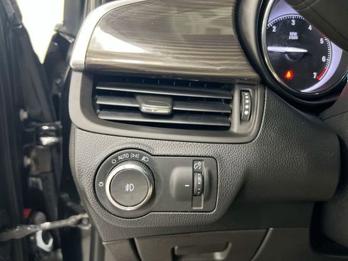 Used 2019 Buick Envision Preferred image 17