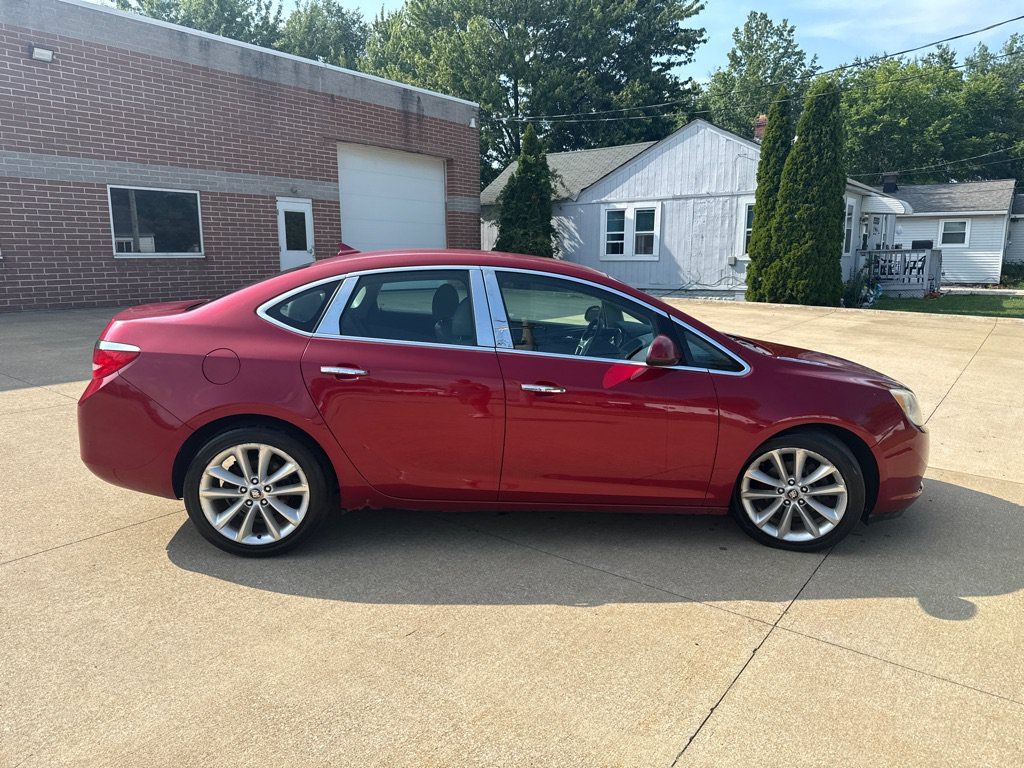 Used 2012 Buick Verano Convenience FWD image 4