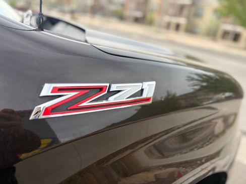 Used 2019 Chevrolet Silverado 1500 LTZ w/ LTZ Premium Package image 12