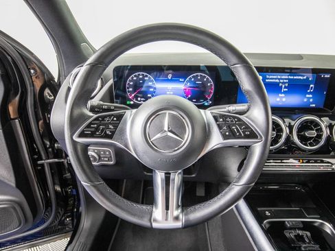 Used 2025 Mercedes-Benz GLA 250 image 19