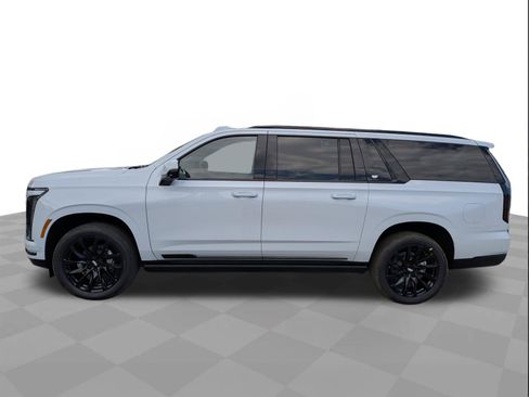 New 2026 Cadillac Escalade ESV Sport w/ LPO, ONYX Package AWD/4WD image 7