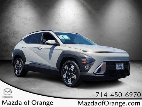 Used 2024 Hyundai Kona SEL FWD image 1