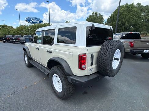 New 2026 Ford Bronco Heritage Edition AWD/4WD image 18