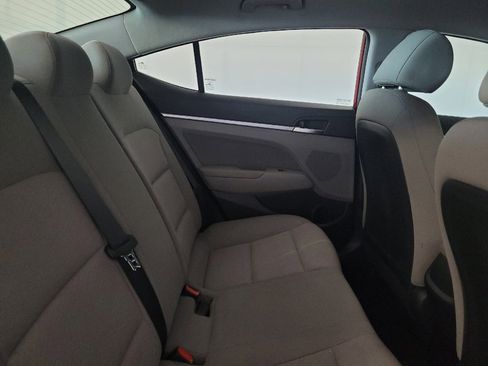 Used 2020 Hyundai Elantra SEL FWD image 18
