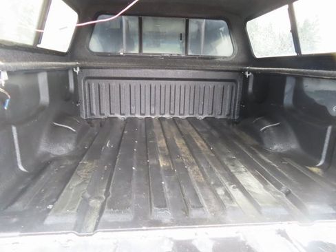 Used 2012 Nissan Titan SV w/ SV Value Truck Pkg image 7