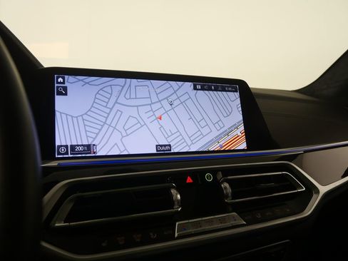 Used 2022 BMW X7 xDrive40i w/ M Sport Package AWD/4WD image 23