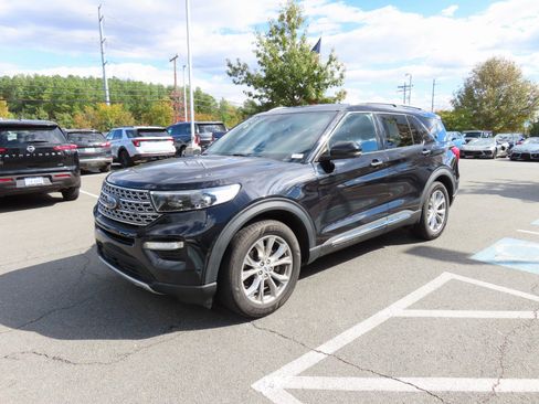 Used 2020 Ford Explorer Limited image 3
