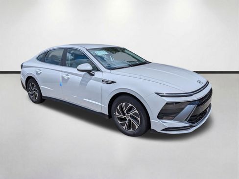 New 2026 Hyundai Sonata Blue FWD image 1