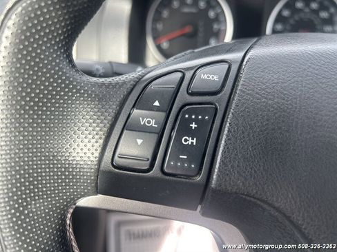 Used 2011 Honda CR-V EX image 18