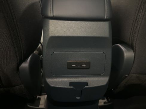 New 2025 Ford Maverick XL image 25