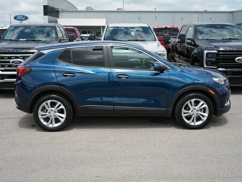 Used 2021 Buick Encore GX Preferred w/ Cold Weather Comfort Package FWD image 4