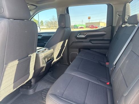 Used 2023 Chevrolet Silverado 1500 LT Trail Boss w/ Protection Package image 27