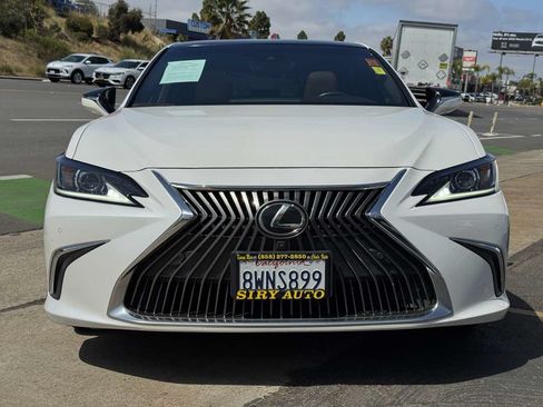 Used 2021 Lexus ES 350 w/ Accessory Package FWD image 5
