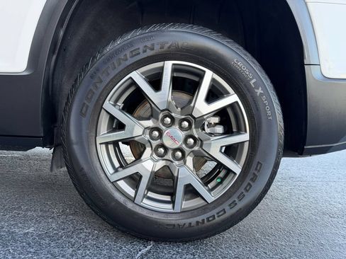 Used 2022 GMC Acadia SLE w/ Driver Convenience Package AWD/4WD image 41