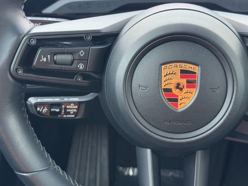 Used 2020 Porsche Taycan 4S w/ Premium Package image 23