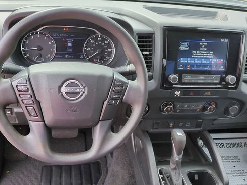 Used 2022 Nissan Frontier S w/ Technology Package image 13