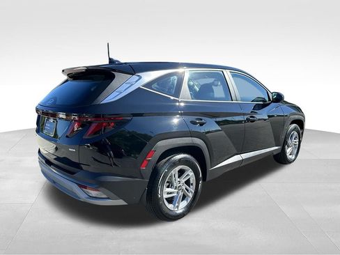 Certified 2025 Hyundai Tucson SE AWD/4WD image 7