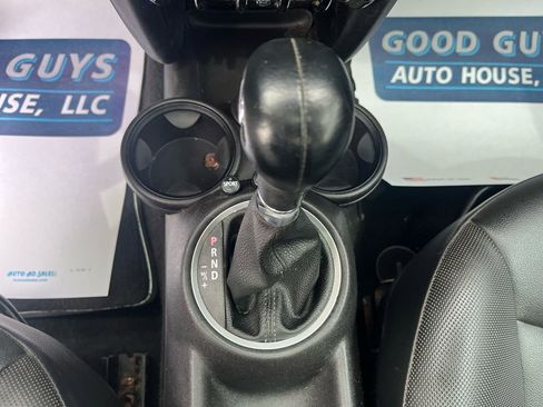 Used 2012 MINI Cooper Clubman FWD image 10