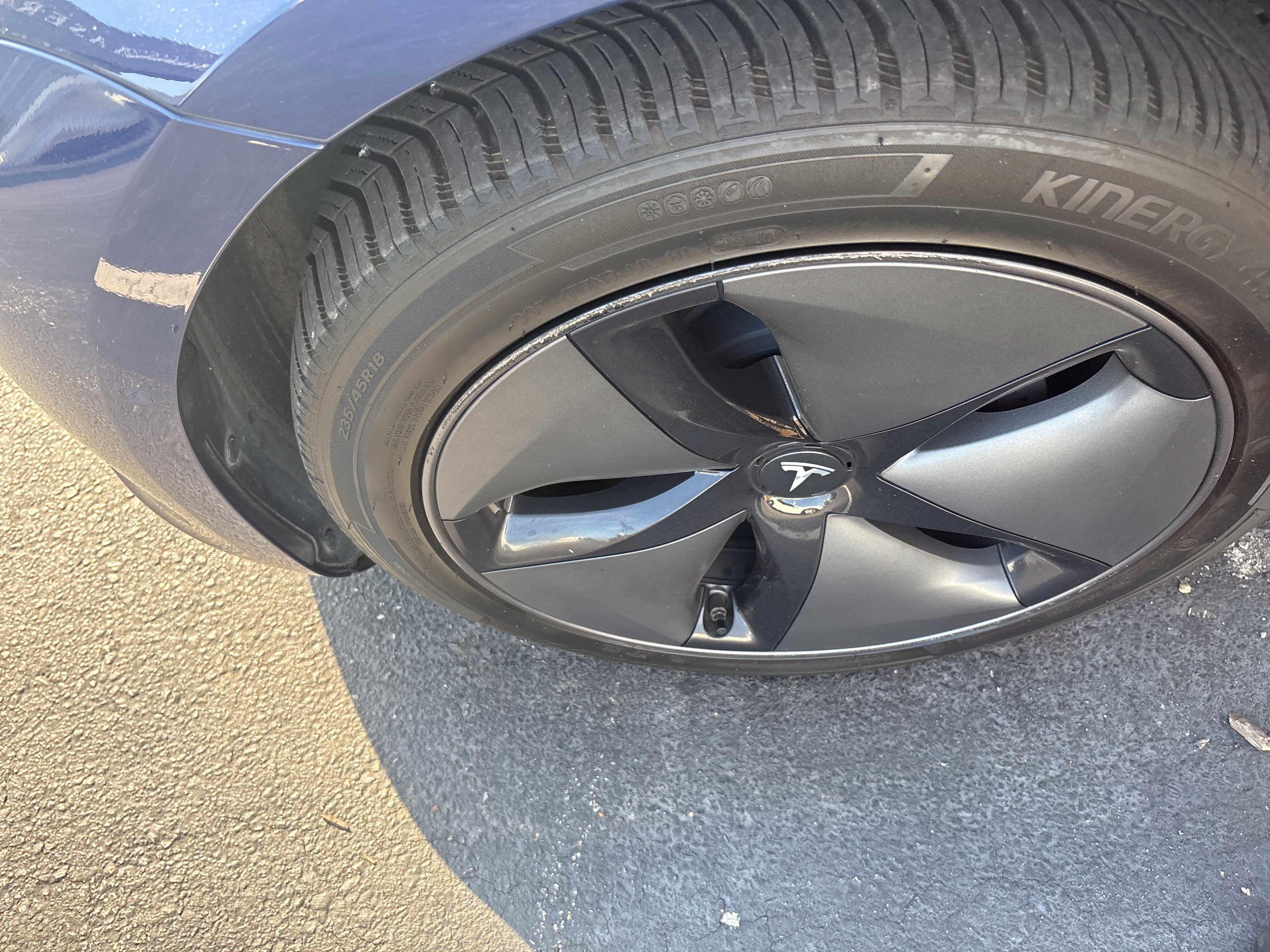Used 2018 Tesla Model 3 Mid Range RWD image 20