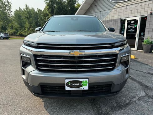 Used 2026 Chevrolet Traverse LT AWD/4WD image 8