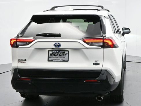 Used 2024 Toyota RAV4 SE w/ Weather & Moonroof Package AWD/4WD image 6