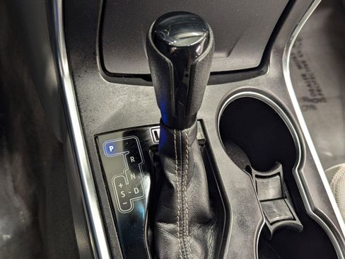 Used 2017 Toyota Camry LE image 13