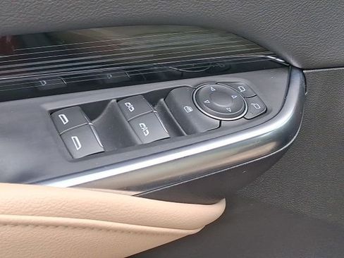 Used 2024 Cadillac XT4 Luxury image 19