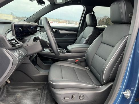 New 2026 Buick Enclave Preferred w/ Power Package image 5