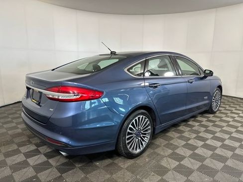 Used 2018 Ford Fusion Energi SE image 3