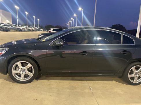 Used 2013 Volvo S60 T5 image 4