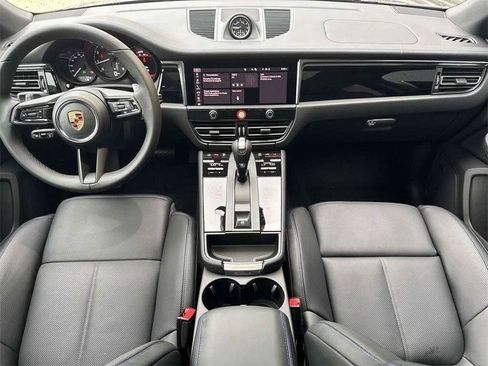 New 2025 Porsche Macan image 57