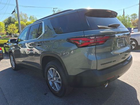 Used 2022 Chevrolet Traverse LT AWD/4WD image 4