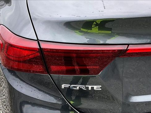 Used 2020 Kia Forte LXS image 26