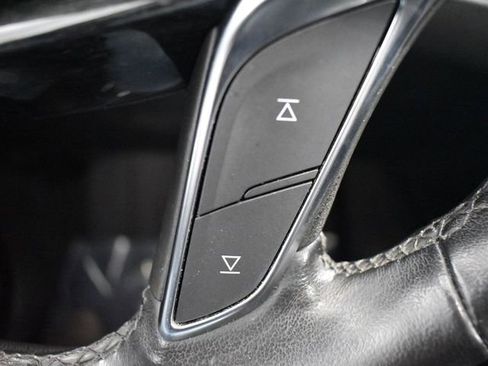 Used 2023 Cadillac XT5 Premium Luxury image 19