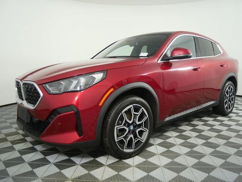 Certified 2024 BMW X2 xDrive28i image 7