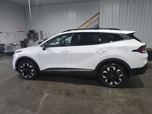 Used 2023 Kia Sportage X-Line w/ X-Line Premium Package AWD/4WD image 2