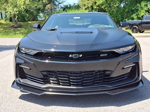 Used 2023 Chevrolet Camaro SS RWD image 4