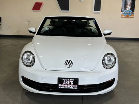 Used 2016 Volkswagen Beetle 1.8T S image 4